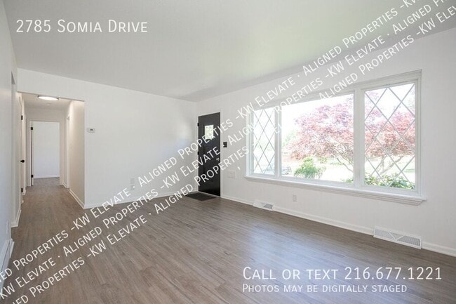 Building Photo - 2785 Somia Dr