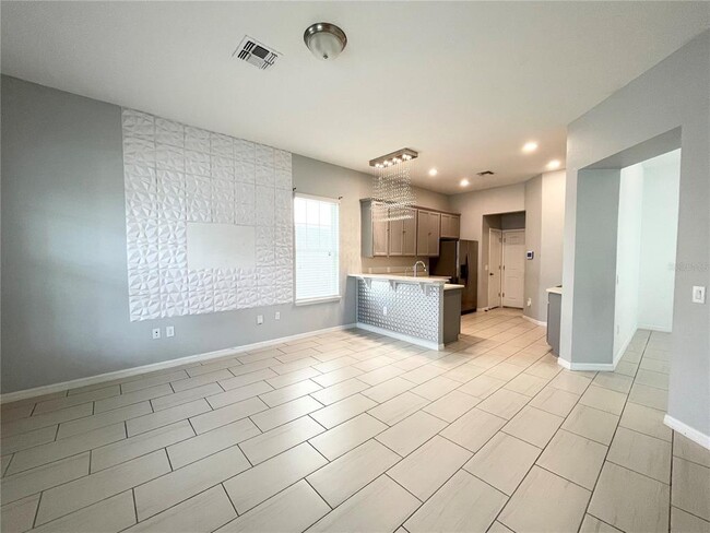 Building Photo - 15060 Willow Arbor Cir