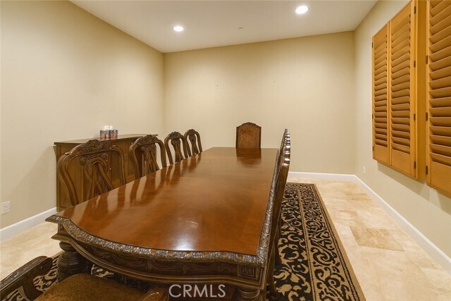 Building Photo - 20 Tenderfoot