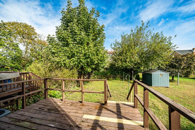 Building Photo - 61 Pennsylvania Ave