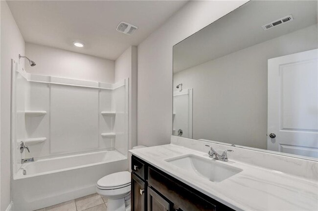 Building Photo - 1721 Silver Crst Wy