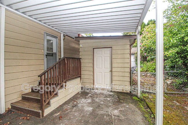 Building Photo - 19505 129th Ave NE