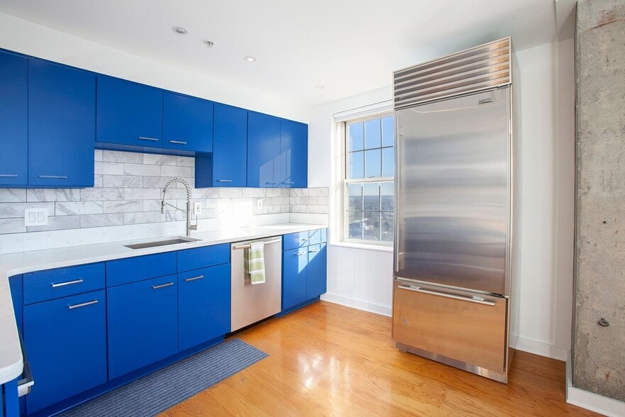 Building Photo - 199 14th St NE