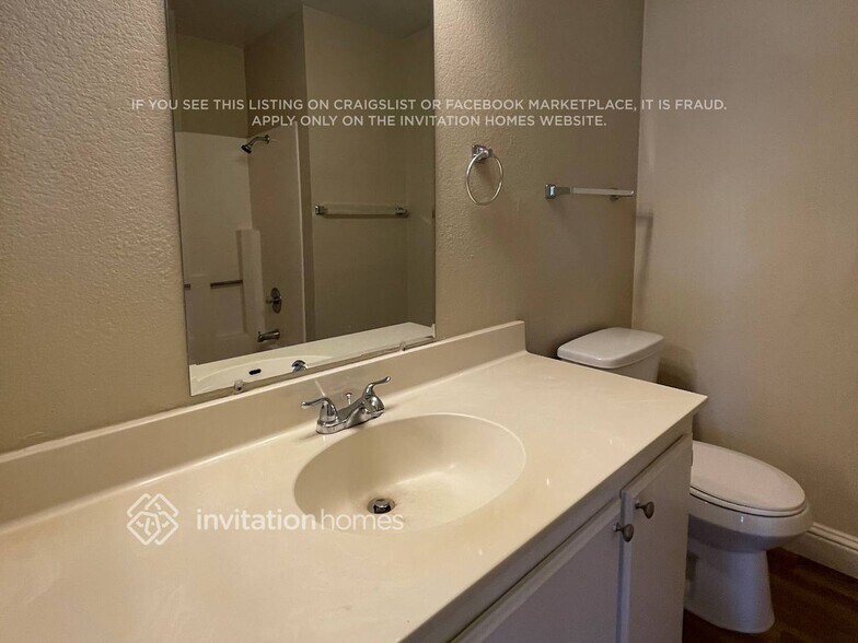 Building Photo - 3489 Chandler Cir