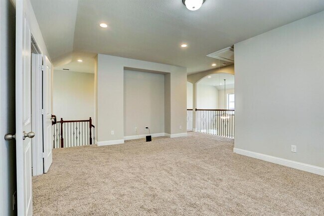 Building Photo - 29838 Norwood Canyon Ln