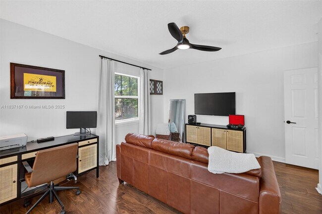 Building Photo - 1214 W Las Olas Blvd