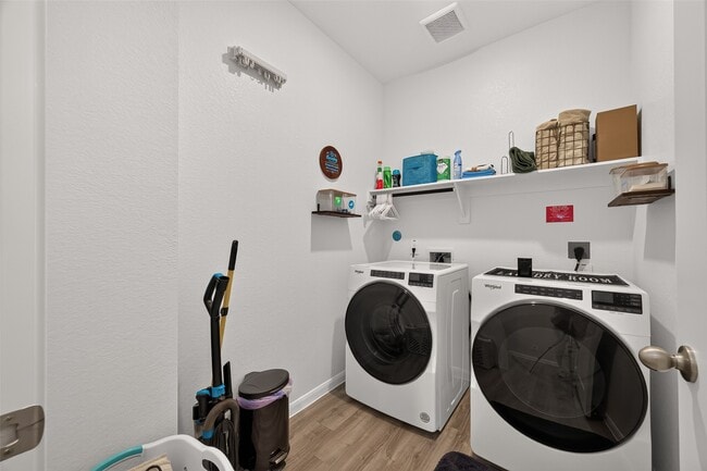 Building Photo - 12707 Gabrial Dr