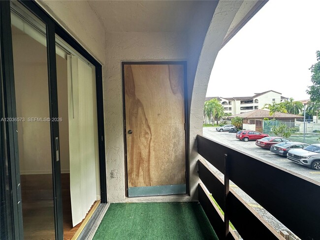 Building Photo - 8999 SW 123rd Ct