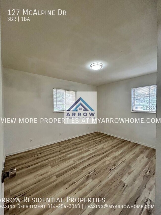 Building Photo - 127 McAlpine Dr-