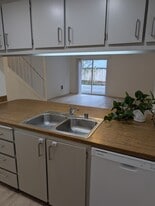 Building Photo - 4617 80th St NE