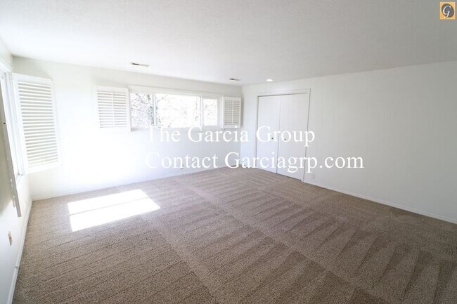 Building Photo - 1493 SW 66th Ave