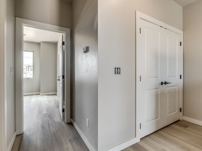 Building Photo - Beautiful New Construction Home in Edmond/...
