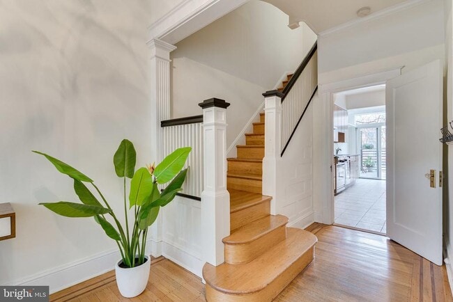 Building Photo - 2821 27th St NW