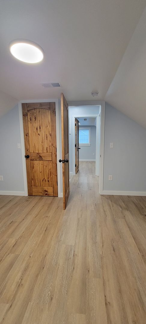 Building Photo - 414 N Madison St