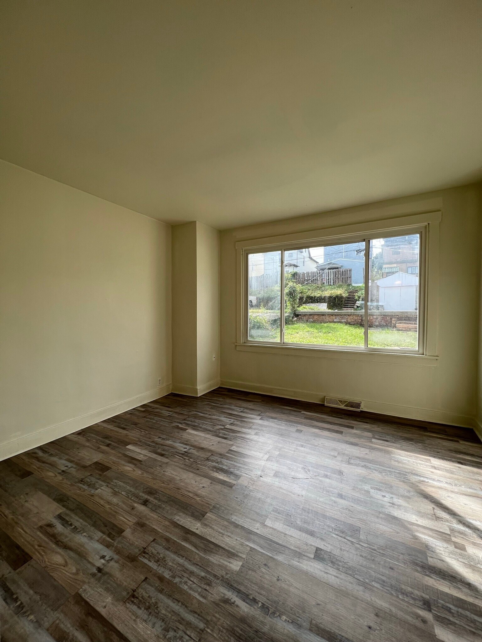 Bedroom 1 - 616 E 12th Ave