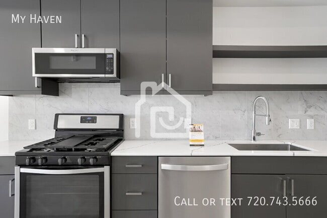 Building Photo - 2876 W 53rd Ave