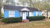 Building Photo - For Rent: Renovated Three Bedroom House in Sumter SC!