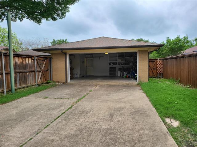 Building Photo - 1509 Meadow Glen St