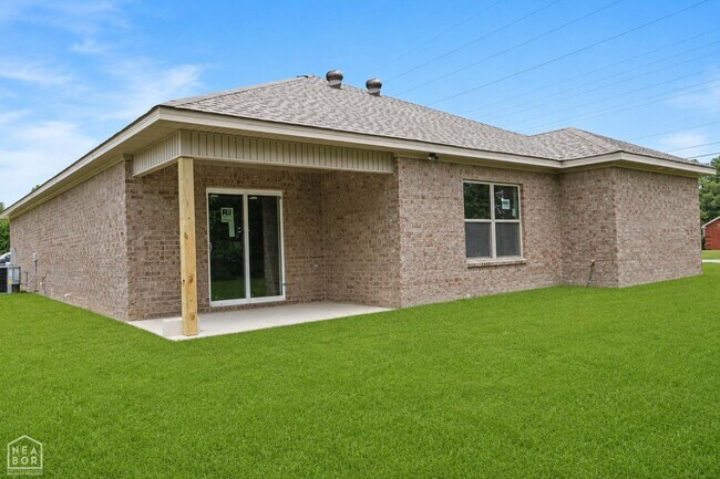 Building Photo - 5400 Lotus Street