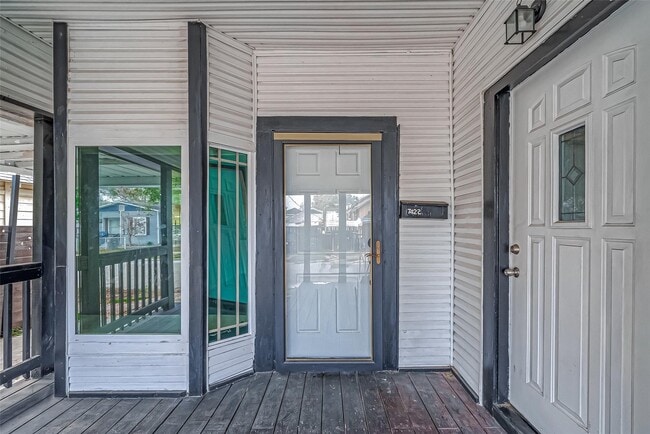 Building Photo - 7422 Avenue I