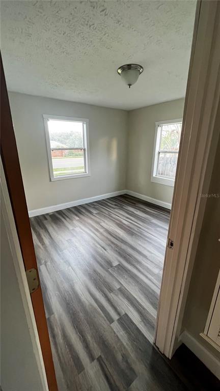 Building Photo - 1658 Hempel Ave
