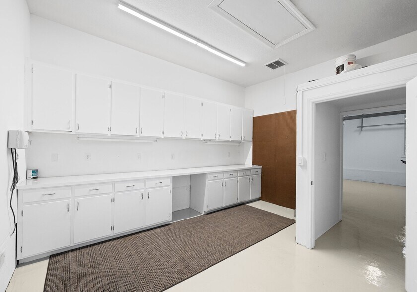 Building Photo - 19709 Stough Farm Rd