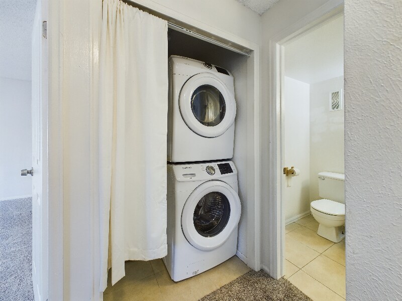 Building Photo - 14720 E Kentucky Dr