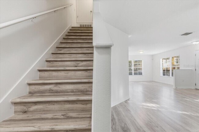 Building Photo - 37554 Daliha Terrace