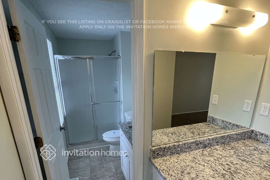 Building Photo - 465 Sheringham Ct