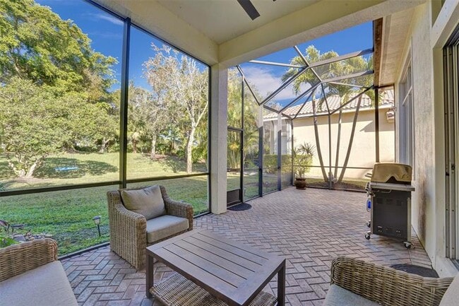 Building Photo - 7421 NW 115th Terrace