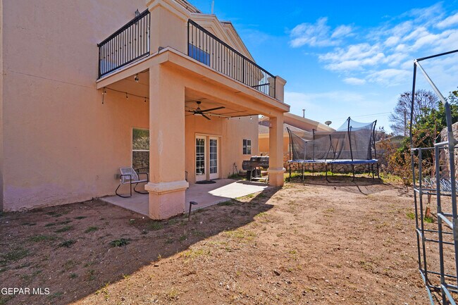 Building Photo - 11409 Pifas Nevarez Pl