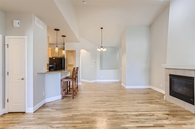 Building Photo - Beautiful townhome in Cottages of Berthoud...
