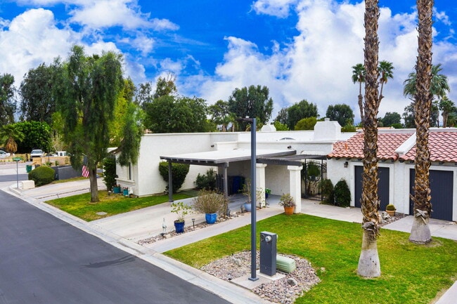 Building Photo - 79021 Bayside Ct