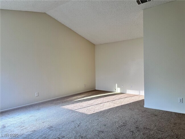 Building Photo - 9640 Swan Bay Dr