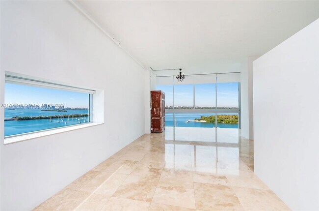 Building Photo - 7934 West Dr