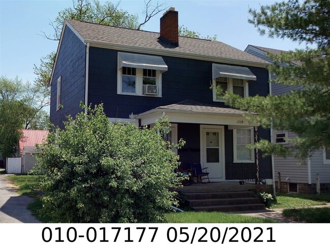 Building Photo - 1228 Gilbert St