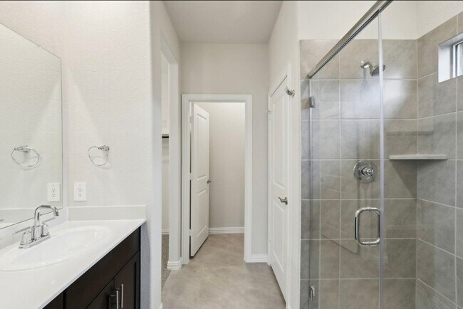 Building Photo - 519 Willet Dr