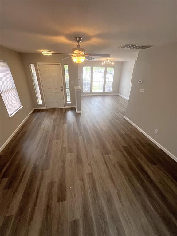 Building Photo - 15601 Valerie's Cove