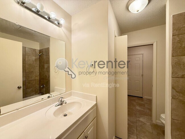 Building Photo - 3608 Chumley Ln