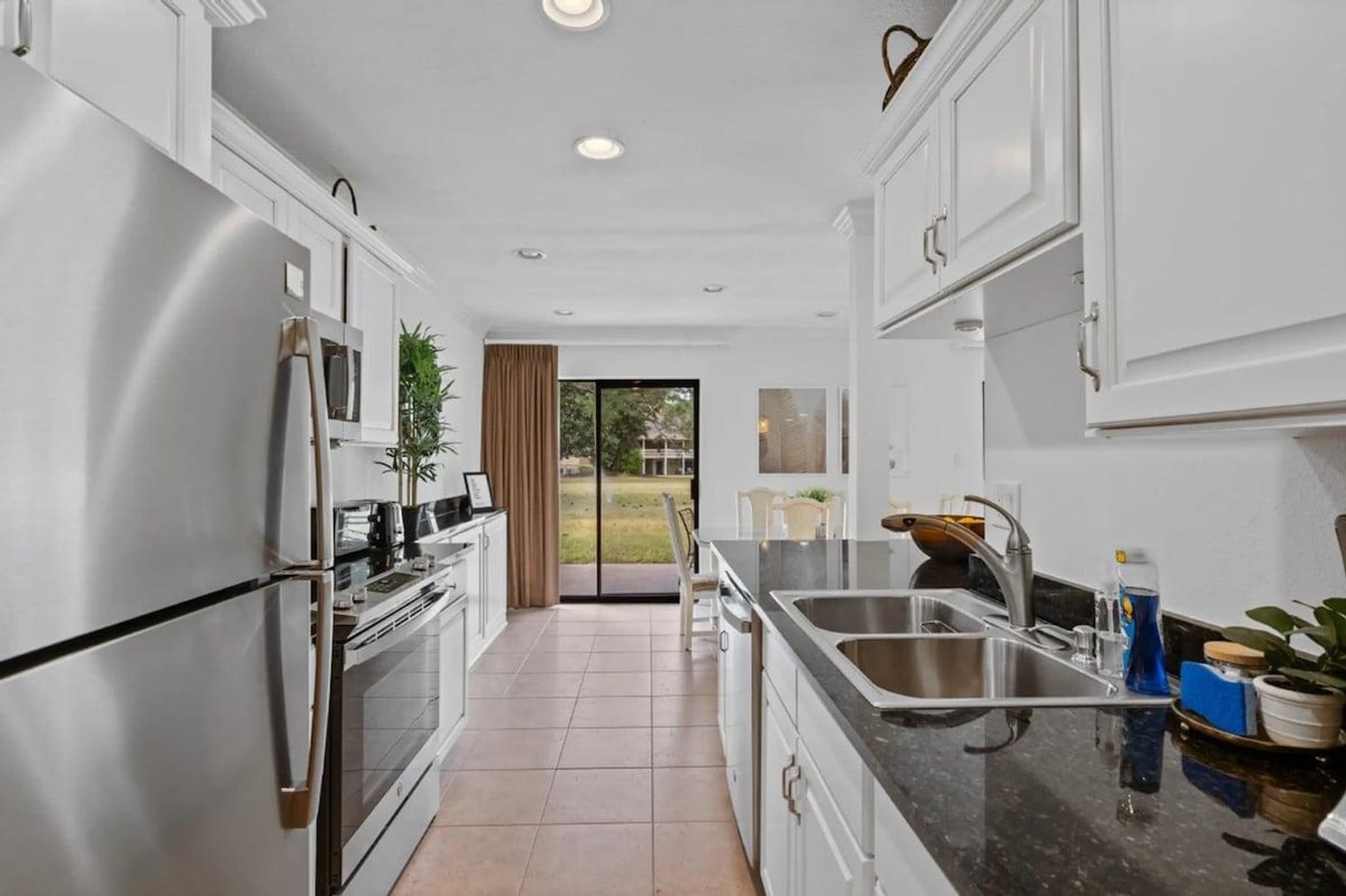 Building Photo - 125 Sunset Bay