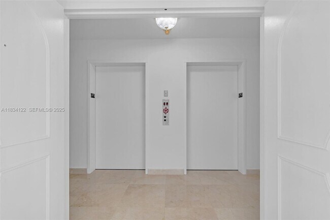 Building Photo - 19333 Collins Ave