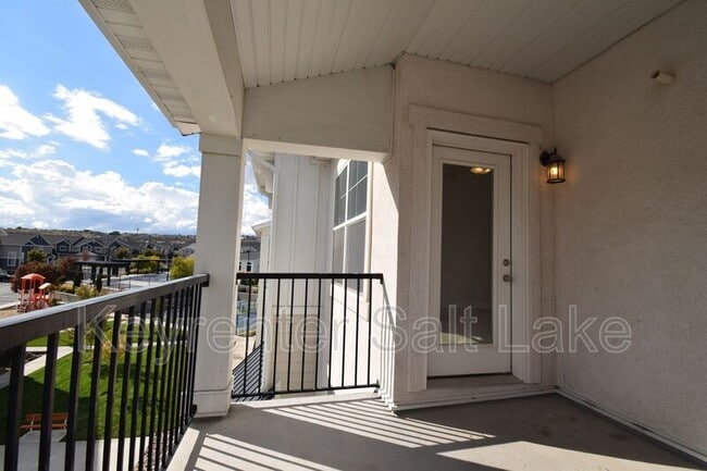 Building Photo - 3791 W 1850 N