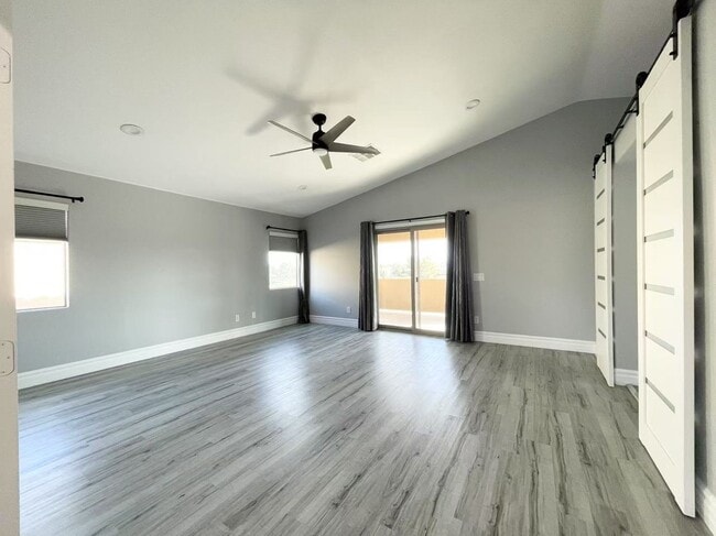 Building Photo - Welcome to a stunning 4-bedroom, 3-bath Home