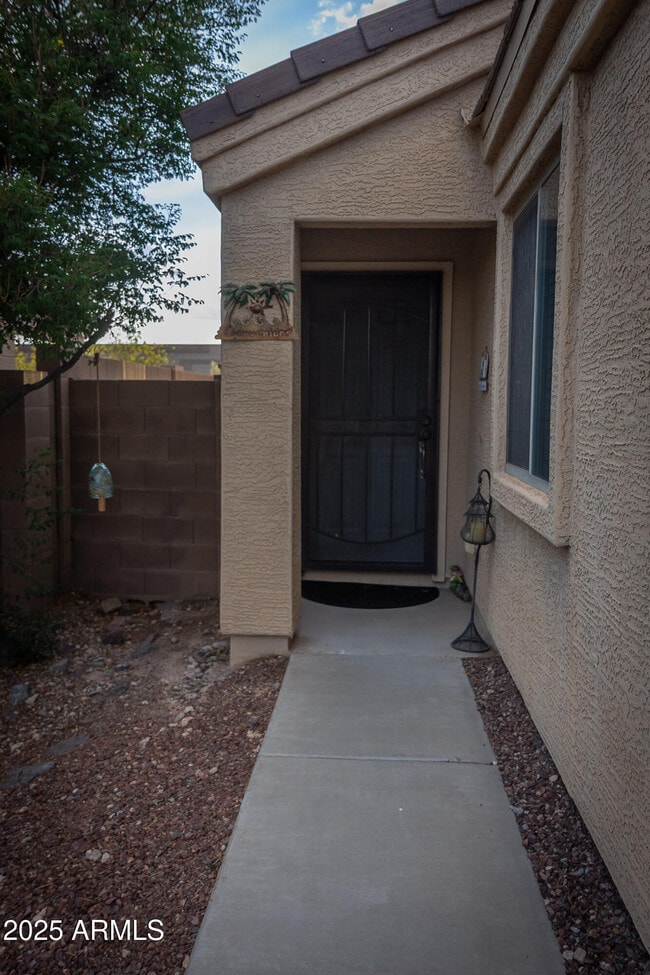 Building Photo - 12054 W Dos Rios Dr