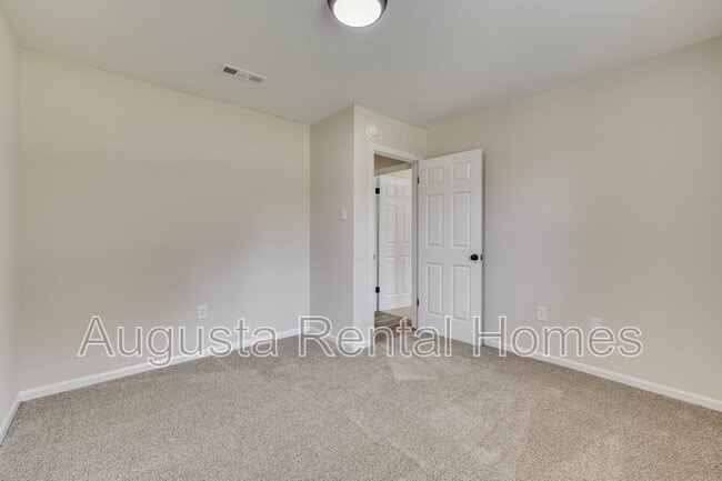 Building Photo - 3413 Charing Cross Ct