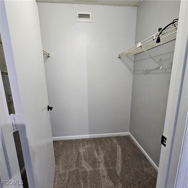 Building Photo - 13505 Eagle Ridge Dr