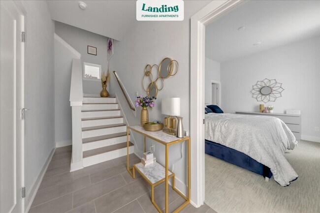 Building Photo - 5815 Fairdale Ln