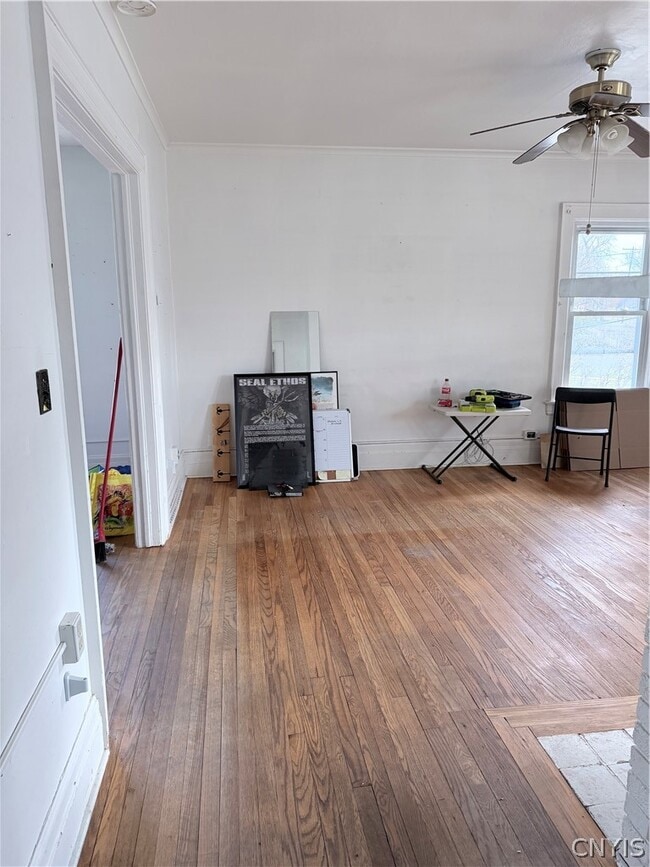 Building Photo - 2131 James St