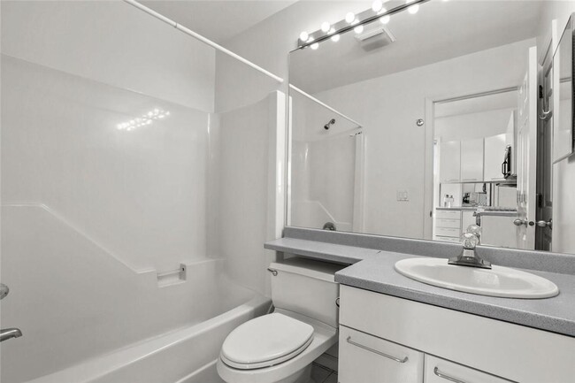 Building Photo - 54 Wildey St