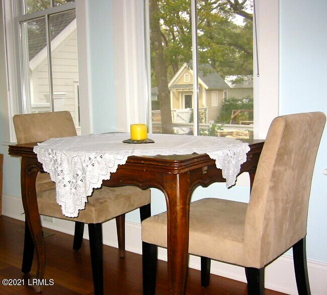 Building Photo - 31 Porcher Pinkney